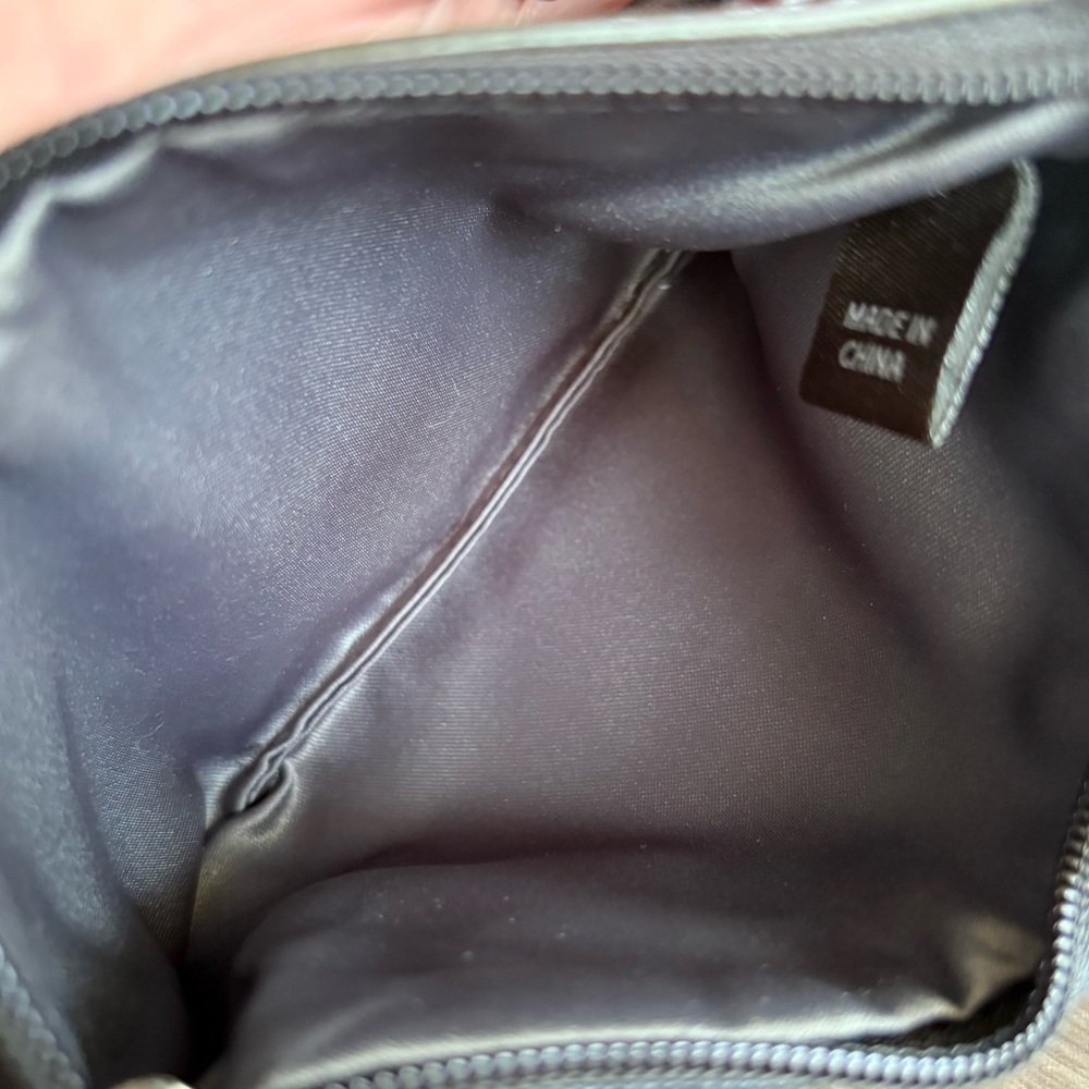 Coach Poppy Crystal Heart Wristlet (Blue/Silver) Limited Edition - Picture 8 of 11